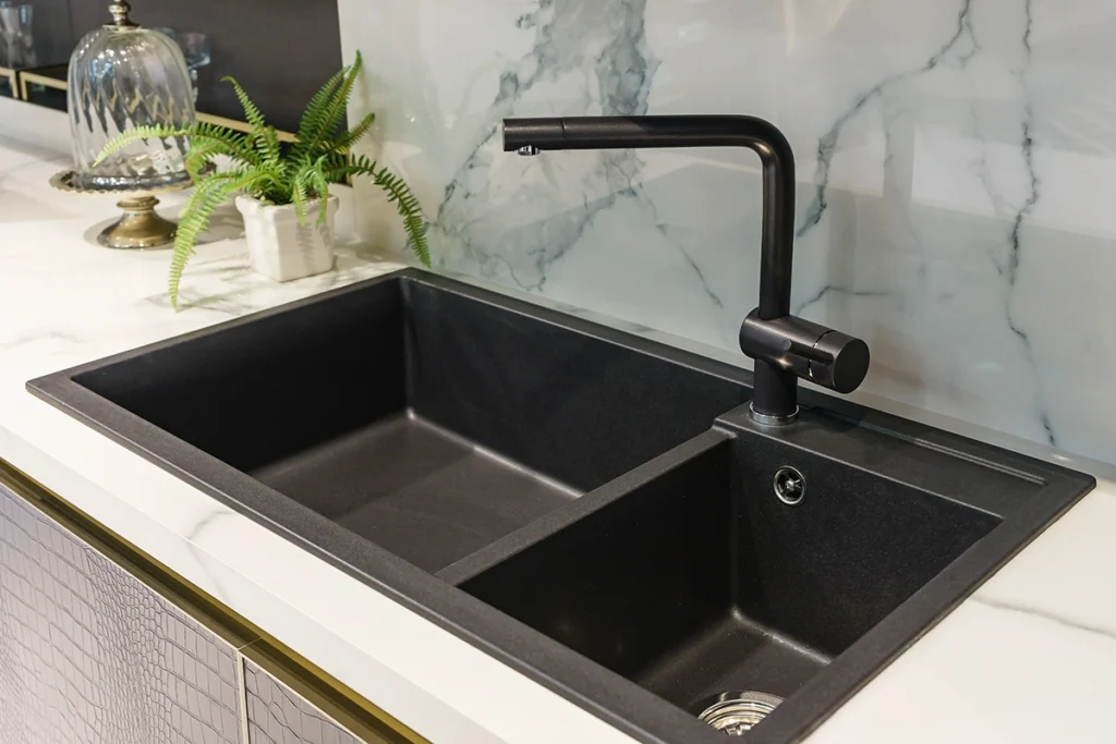 How to Fix a Leaky Bathtub Faucet: Expert Guide